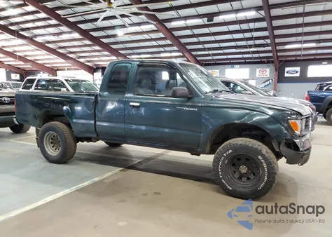 1996 Toyota Tacoma Xtracab z USA, uszkodzony, nr VIN 4TAWM72N0TZ166238